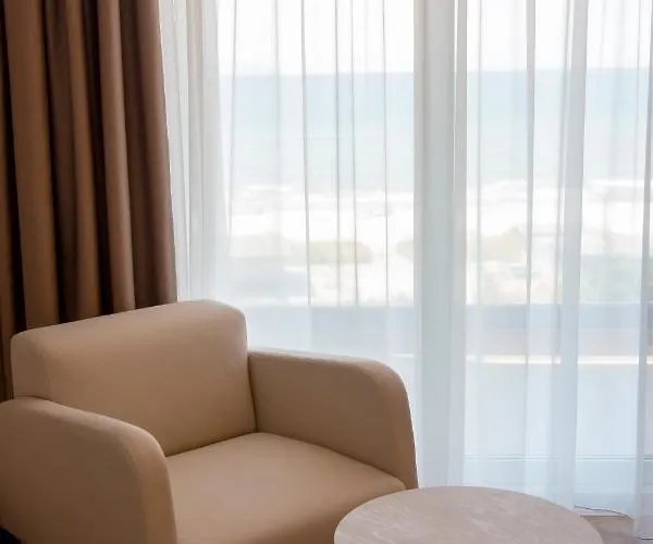 Dazur Coast Hotel Orikum